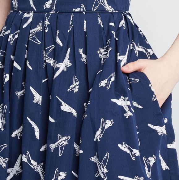 Modcloth blue airplane dress - Picture 4 of 9